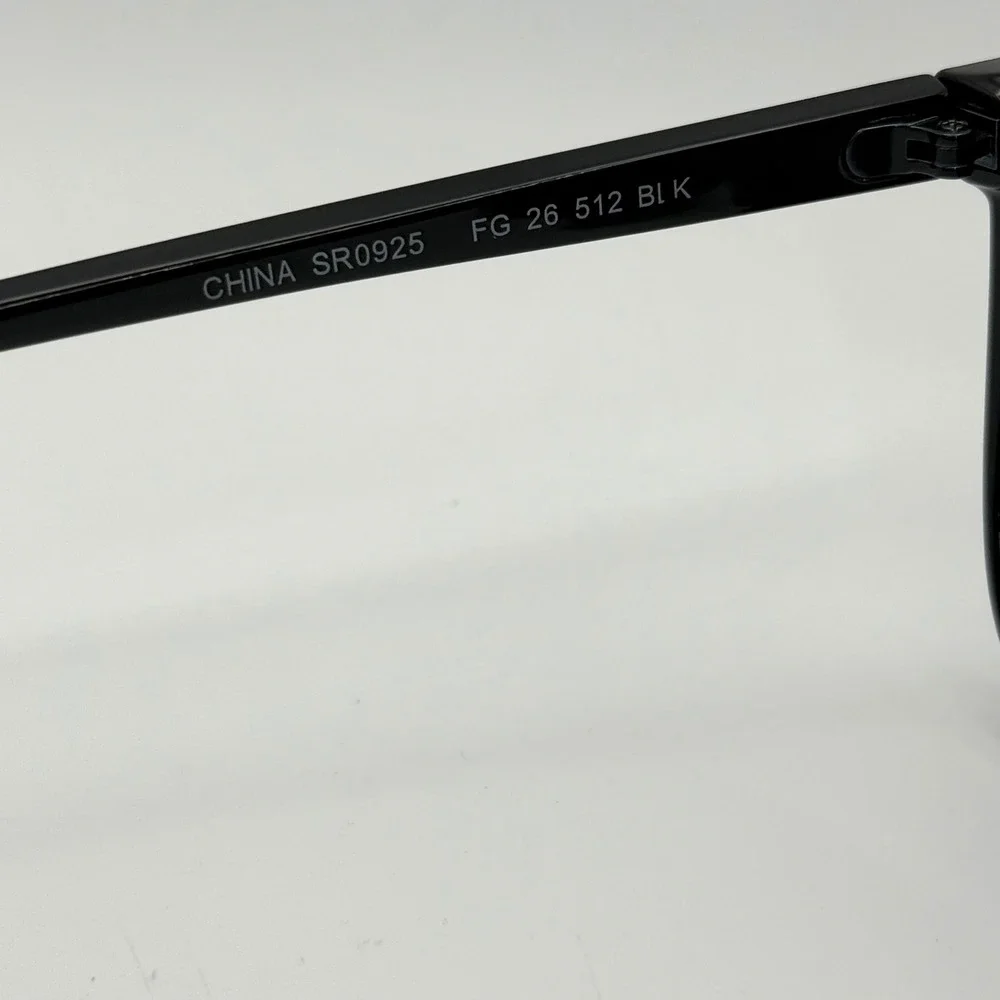 Foster Grant Black Square Sunglasses Gold Accents FG 26 512 BLK Women Oversized